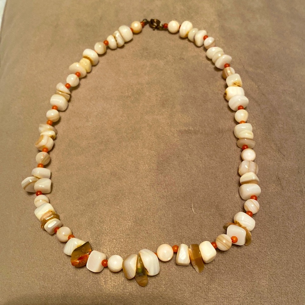Vintage 80’s puka & mixed shell hand threaded necklace